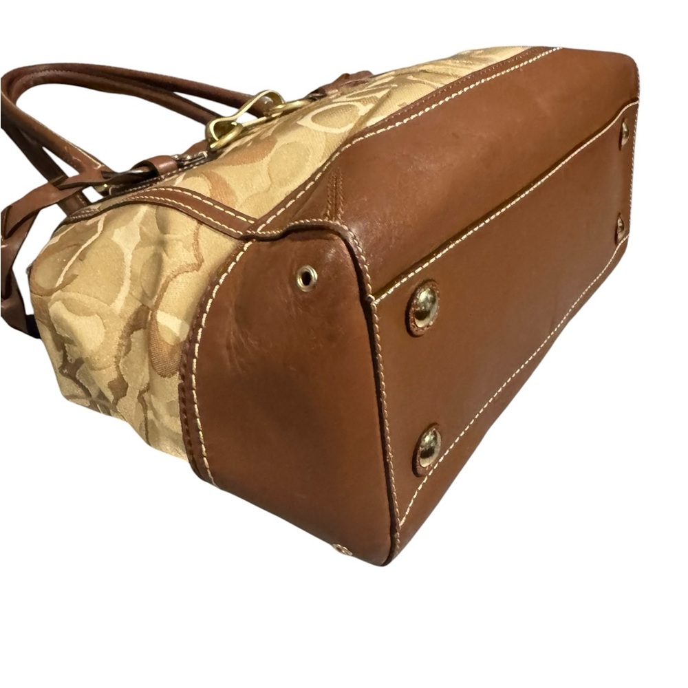 Coach Hampton Signature Satchel - Picture 9 of 13